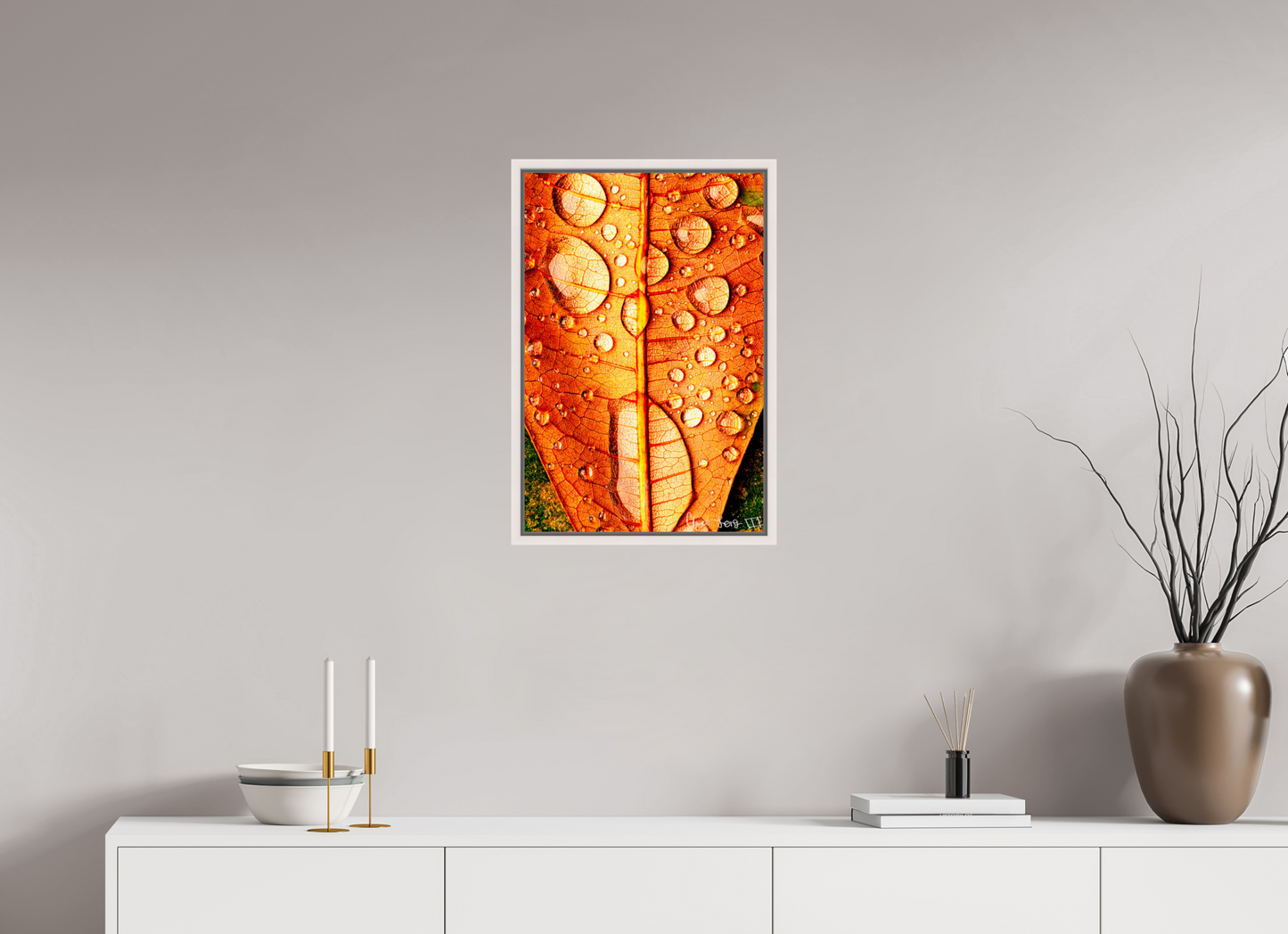 16 x 24″, Floater Frame Maple White Transparency