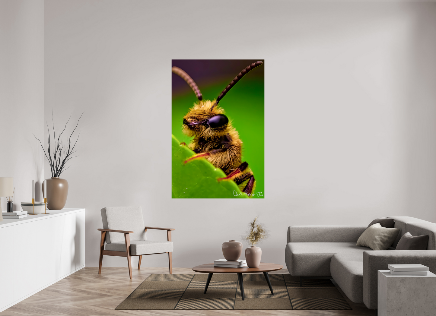44 x 66″, Glossy Metal The Cutest Bee