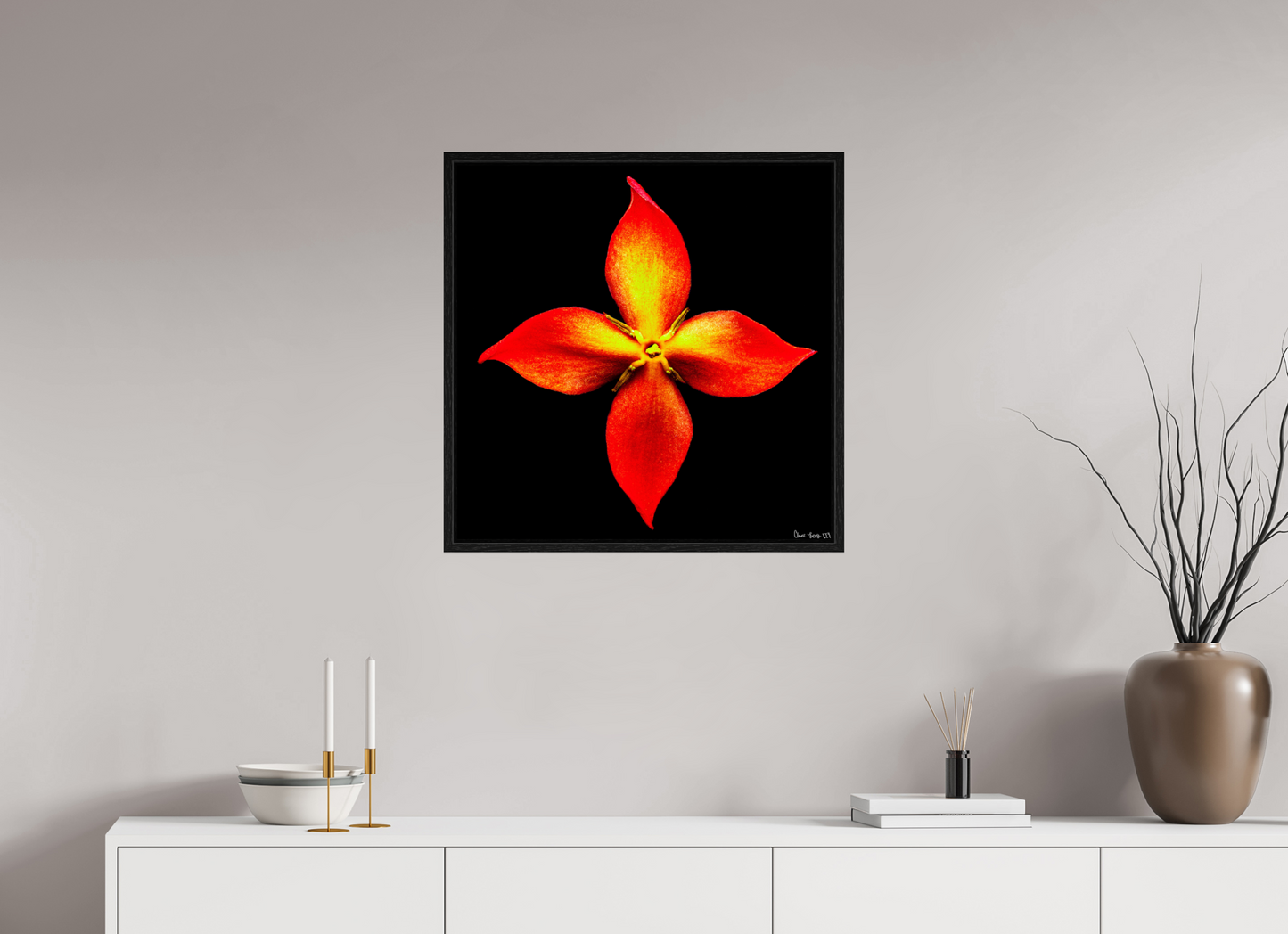25 x 25″, Floater Frame Black Oak Blazing Compass