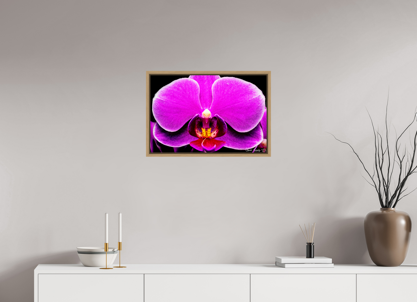 24 x 16″, Floater Frame Natural Oak Magnificence