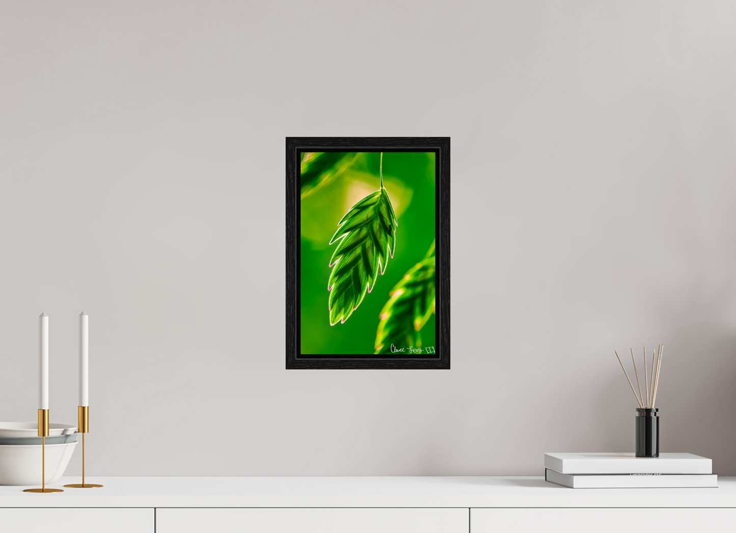 8 x 12″, Floater Frame Black Oak Serrated Kunai