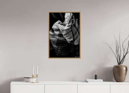20 x 30″, Floater Frame Natural Oak Overtime