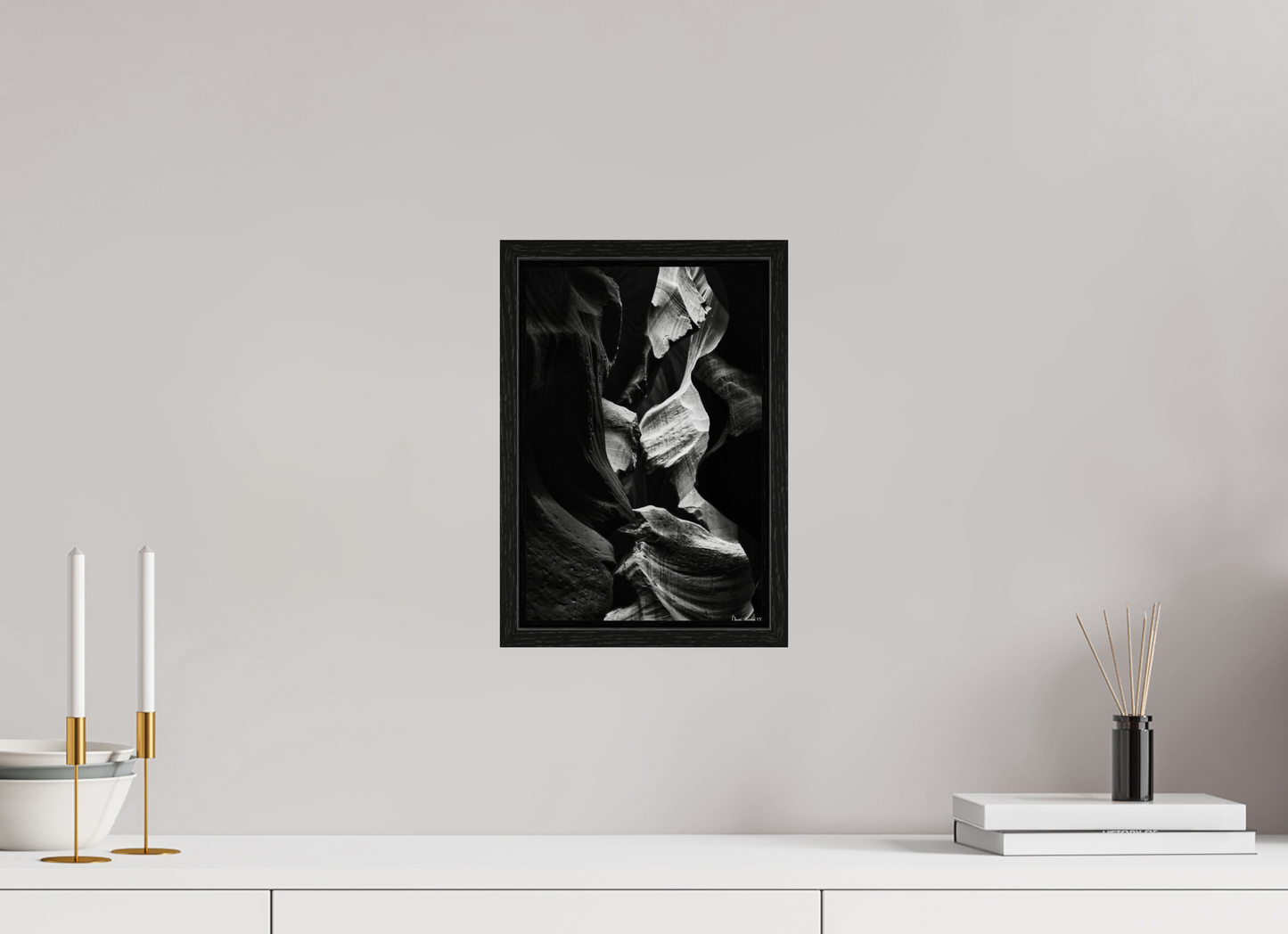 8 x 12″, Floater Frame Black Oak Sphinx