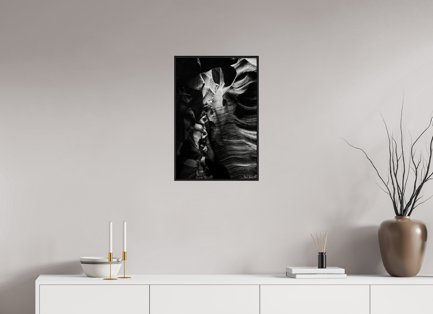 16 x 24″, Floater Frame Black Oak Beauty Down Below