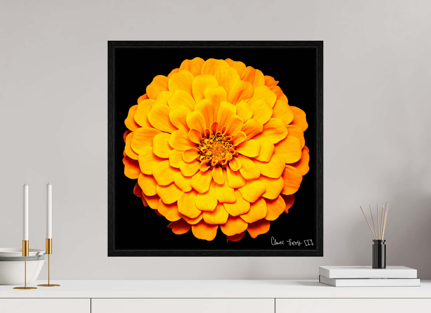 20 x 20″, Floater Frame Black Oak Midnight Sun