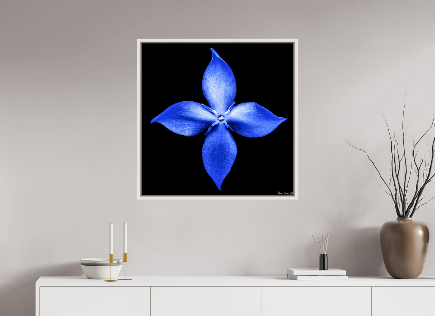 30 x 30″, Floater Frame Maple White Halcyon Compass
