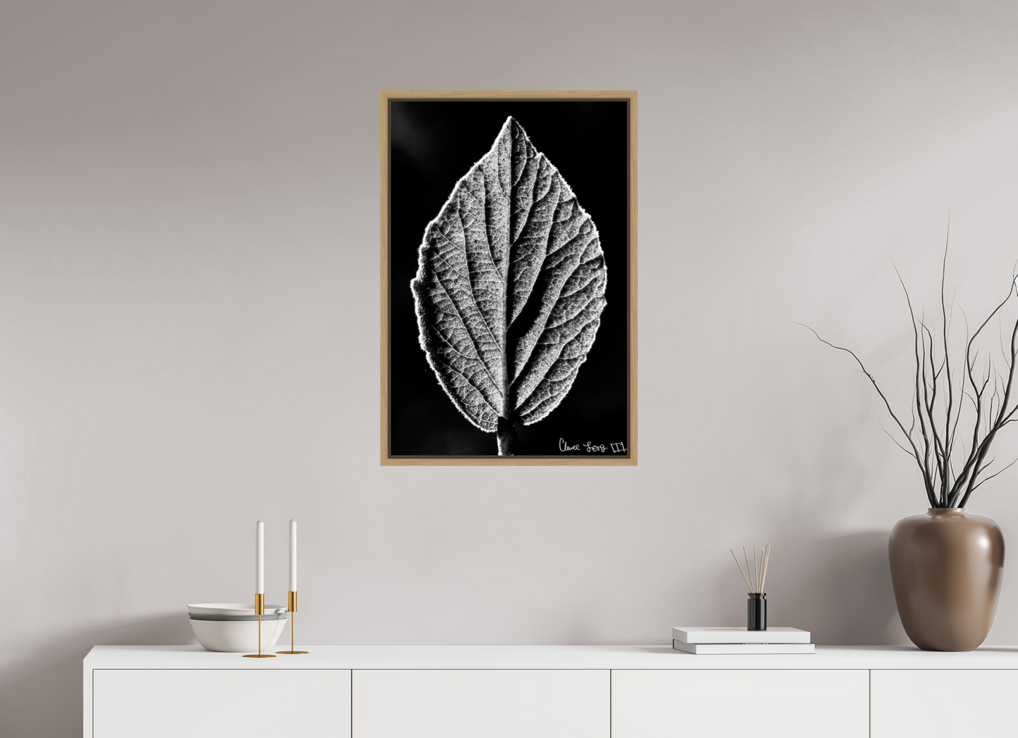 20 x 30″, Floater Frame Natural Oak Eclipse