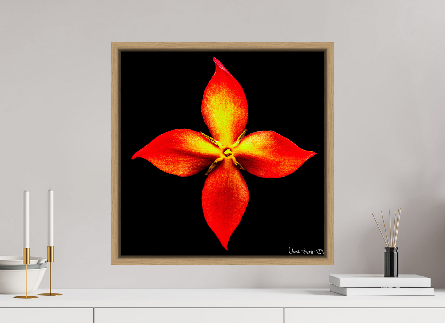 20 x 20″, Floater Frame Natural Oak Blazing Compass