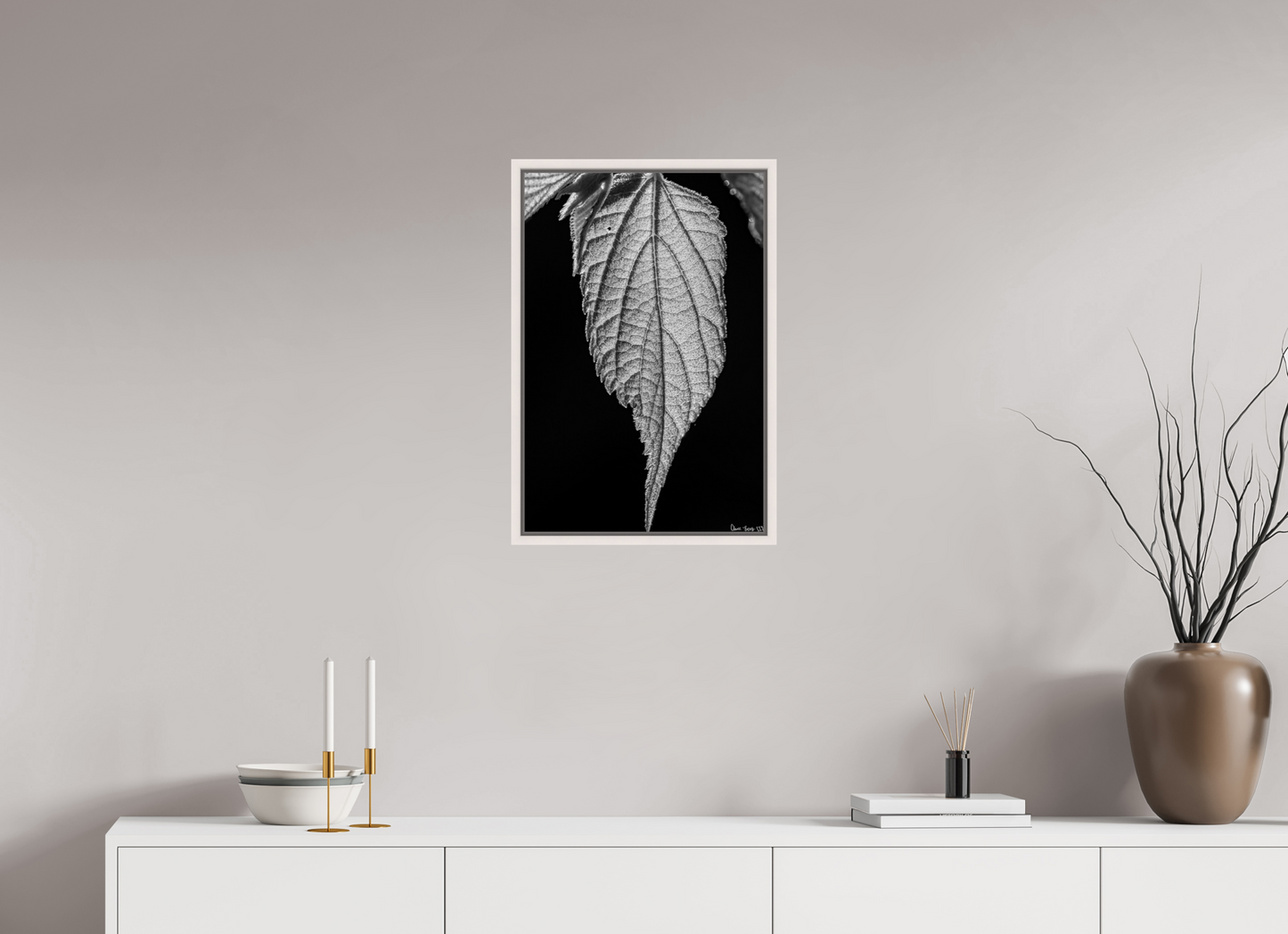 16 x 24″, Floater Frame Maple White Reticulate Venation