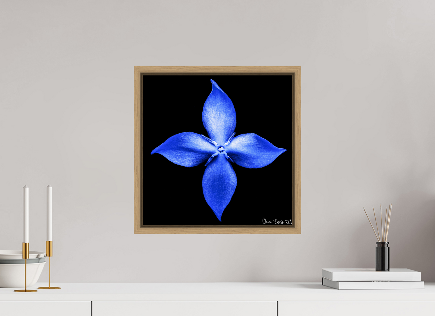 15 x 15″, Floater Frame Natural Oak Halcyon Compass