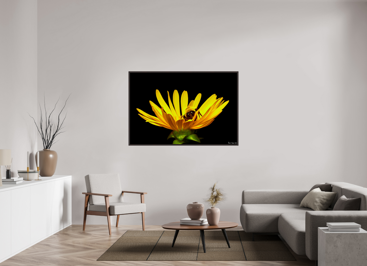 60 x 40″, Floater Frame Alder Brown Sweet Dreams