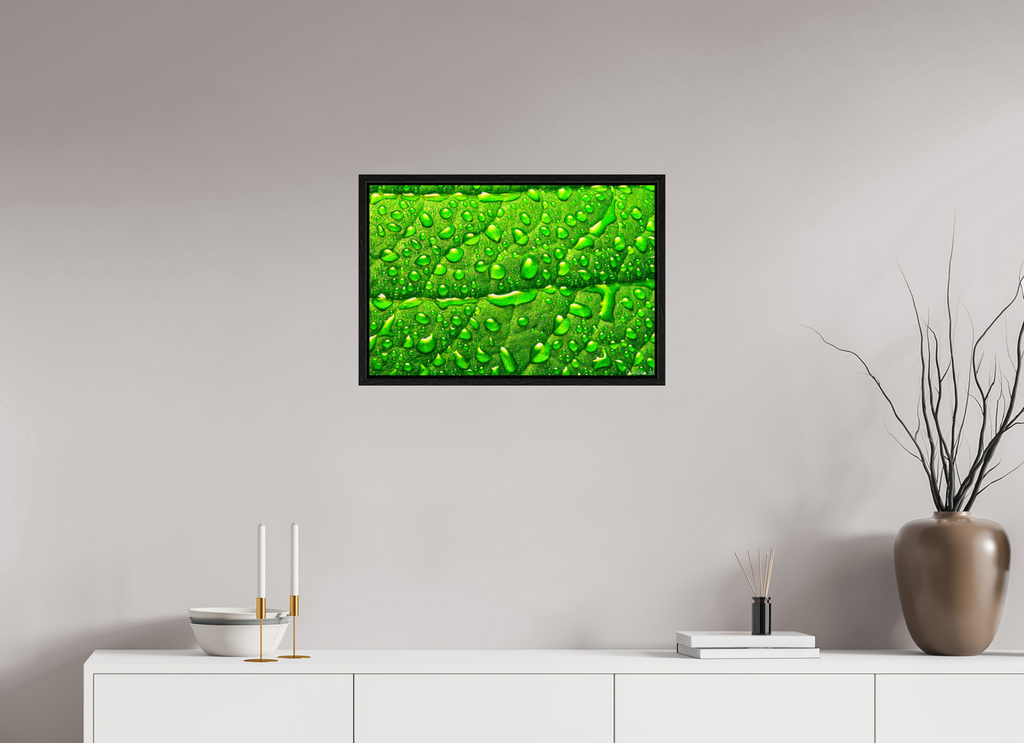 24 x 16″, Floater Frame Black Oak Smile