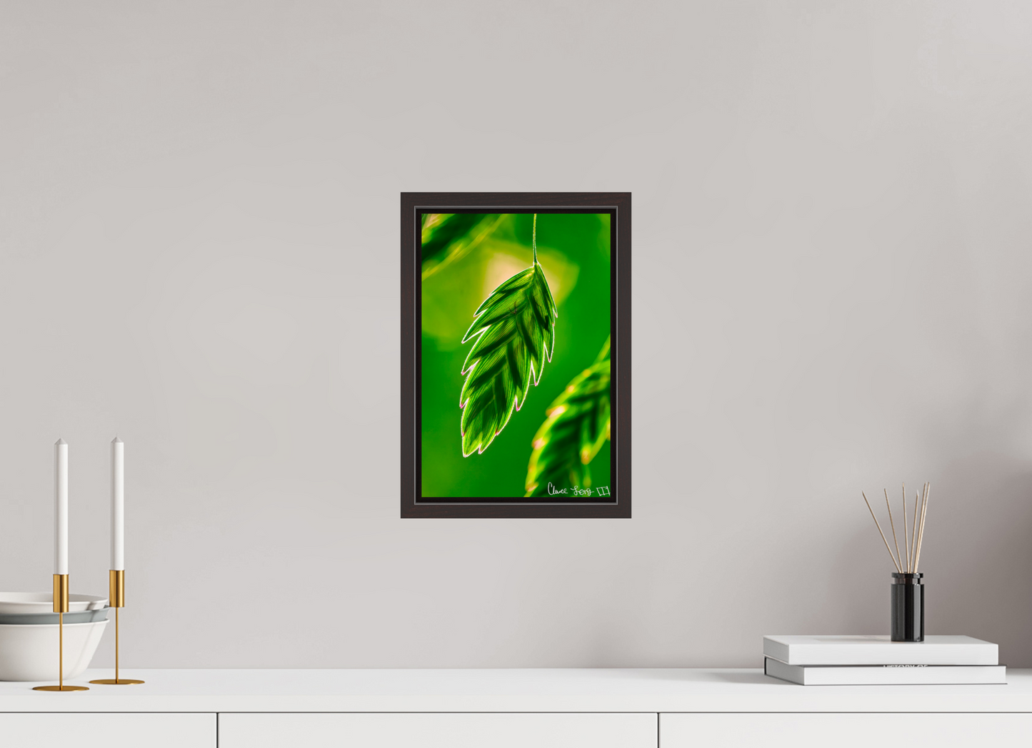 8 x 12″, Floater Frame Alder Brown Serrated Kunai