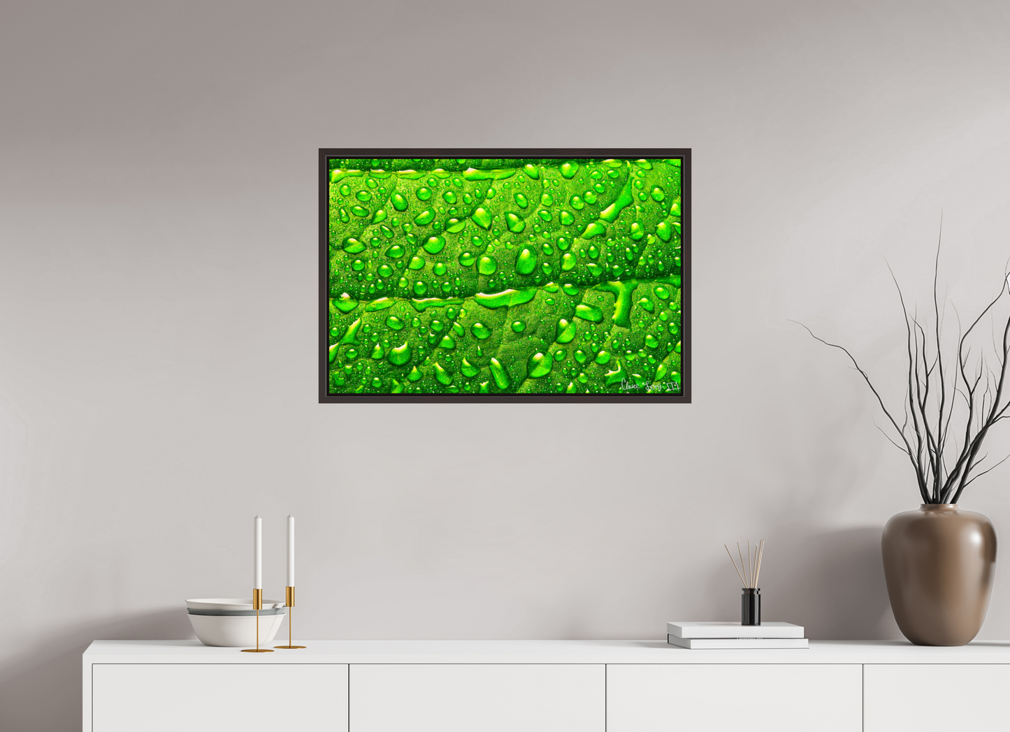 30 x 20″, Floater Frame Alder Brown Smile